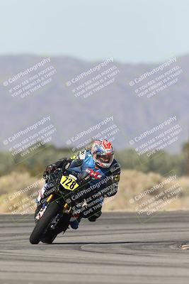 media/Nov-30-2025-TrackXperience (Sun) [[c0061d280f]]/3-Level 1/Session 3 (Turn 16)/